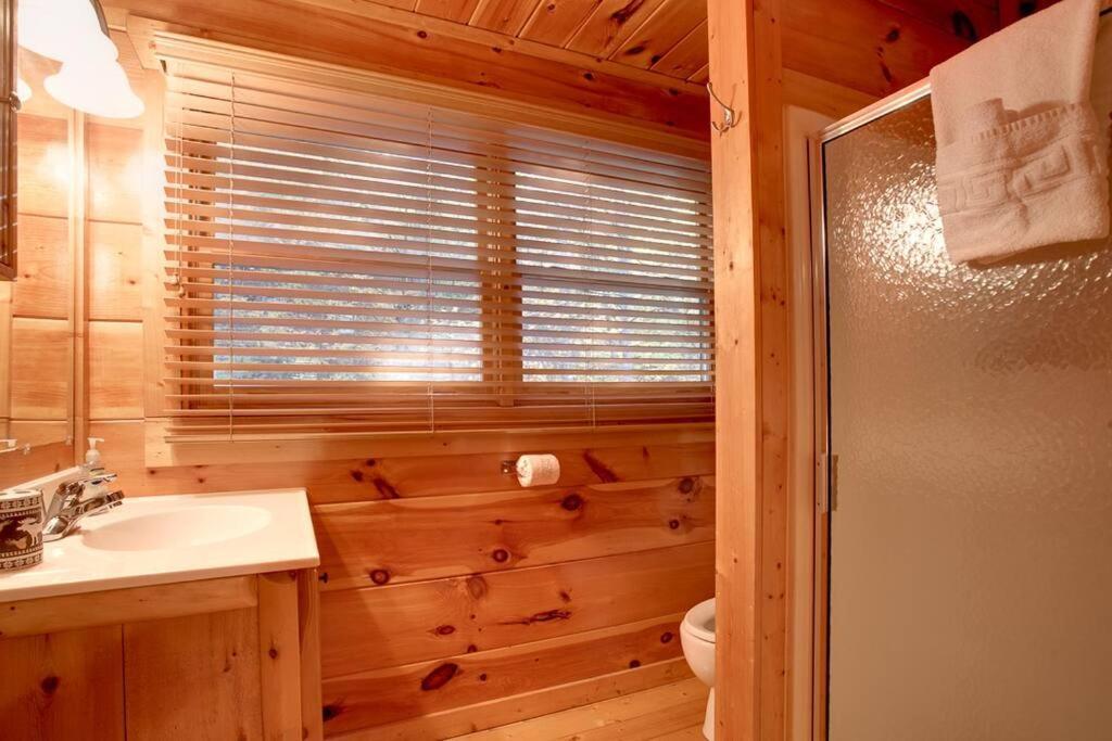 Brave Eagle Cabin 塞维尔维尔 客房 照片